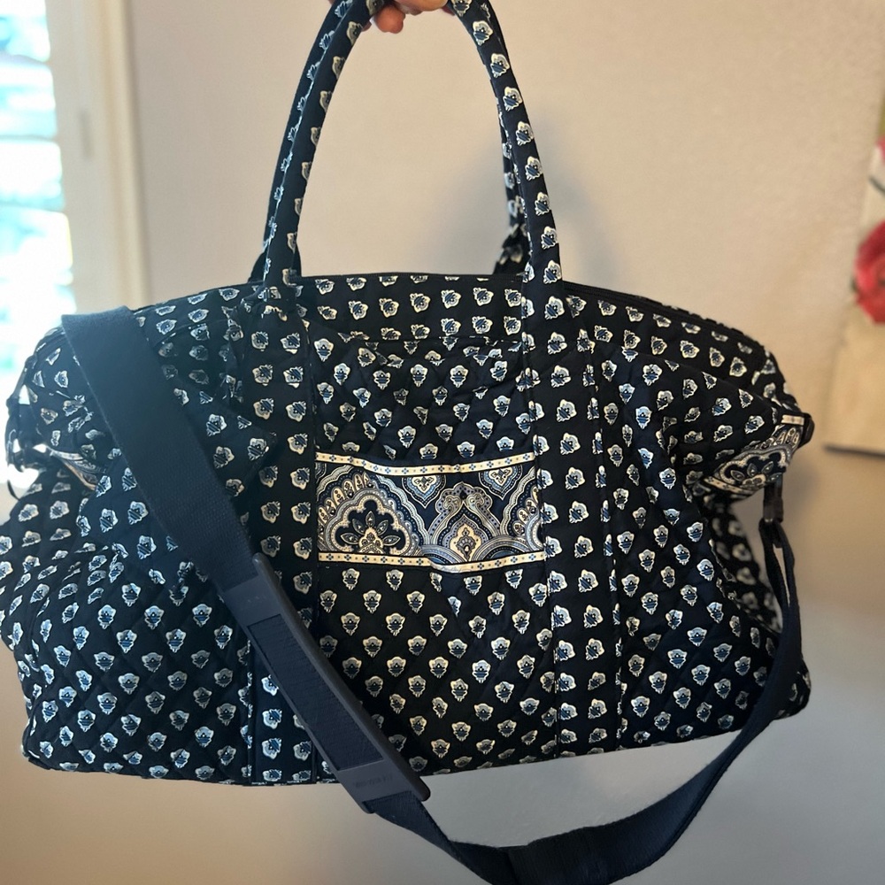 Vera Bradley weekender Duffel Travel Bag – Nantucket Navy